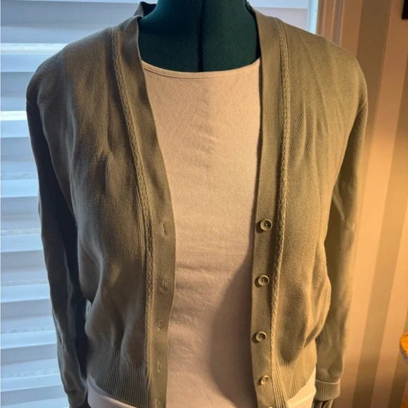 Athleta Light Green Women's Cardigan NWOT - Picture 5 of 7